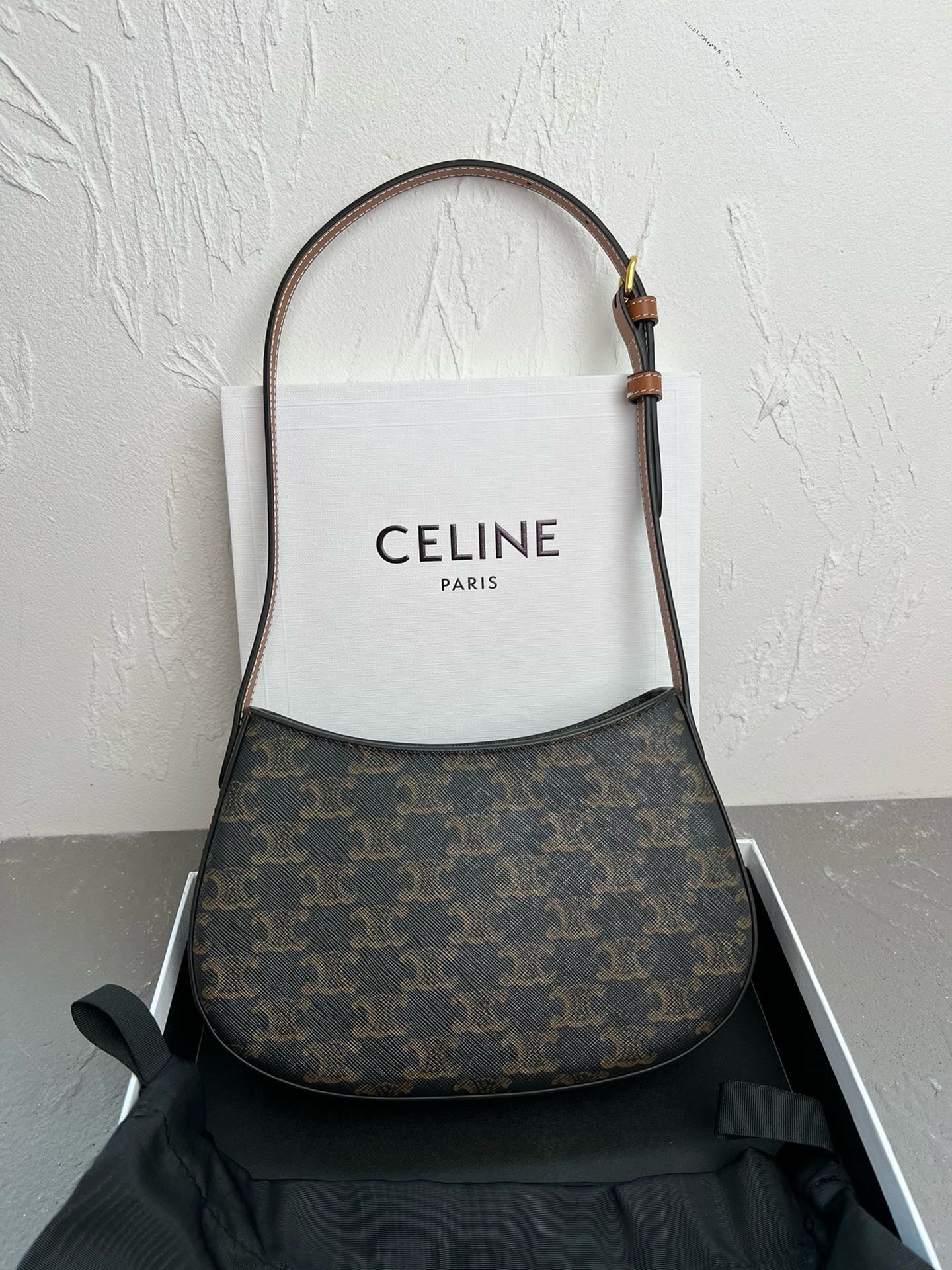 Celine Medium Tilly Bag In Shiny Calfskin Canvas High Grade