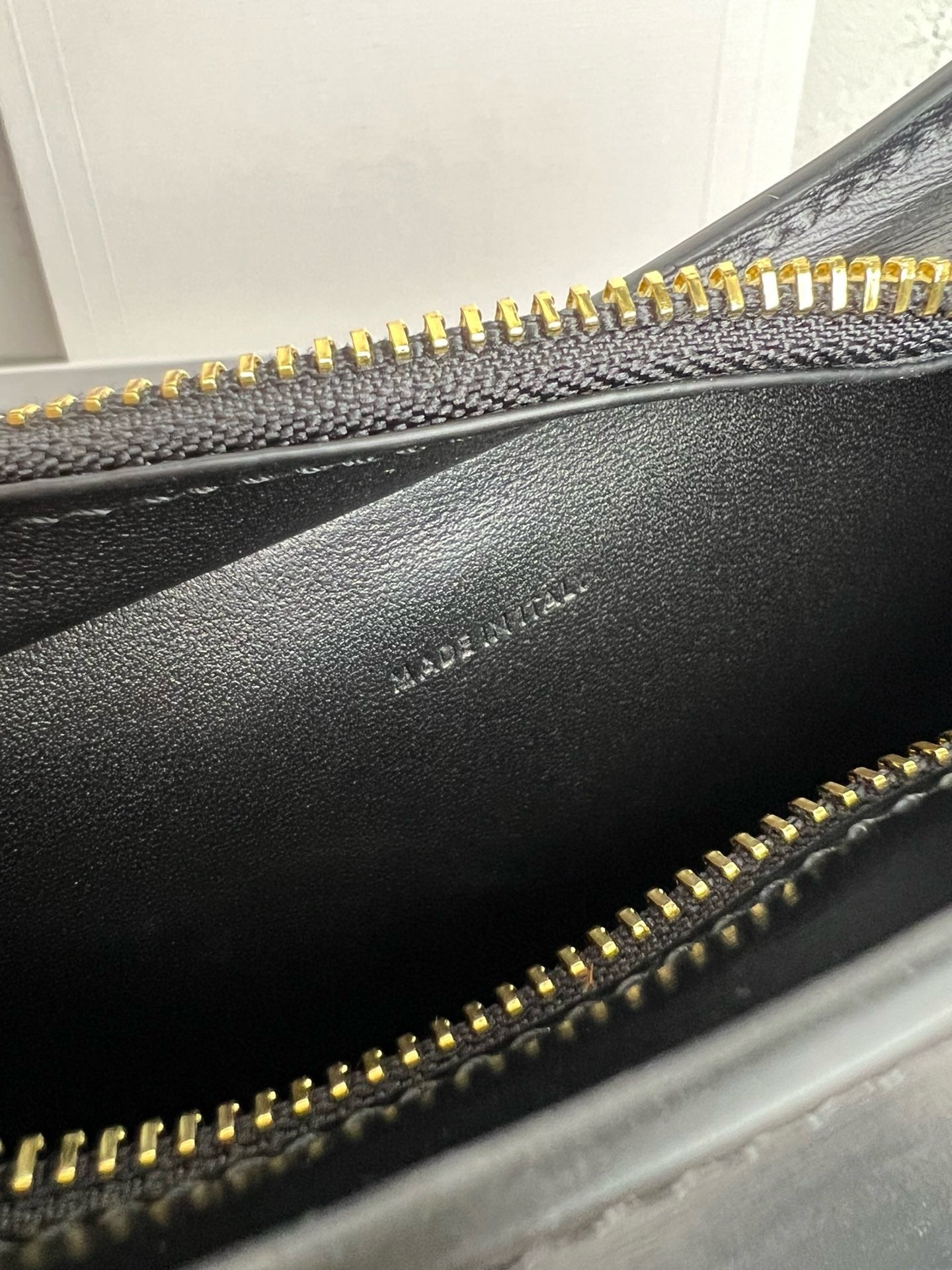 Celine Medium Tilly Bag In Shiny Calfskin Black High Grade