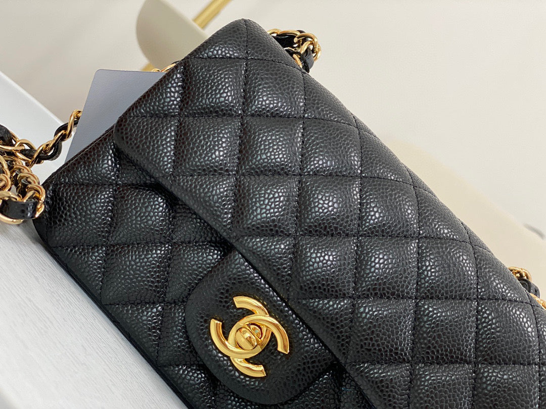 Chanel Classic Handbag Grained Calf Skin 20cm - High Grade