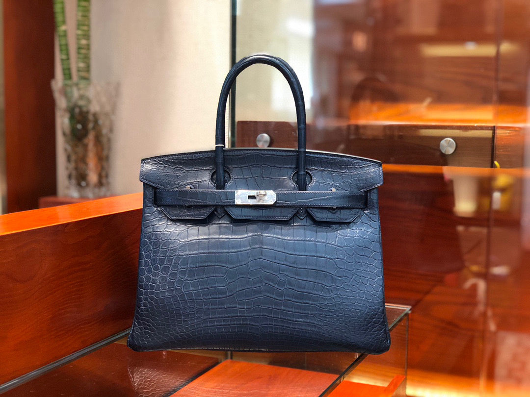 Hermes Birkin Crocodile Leather Black