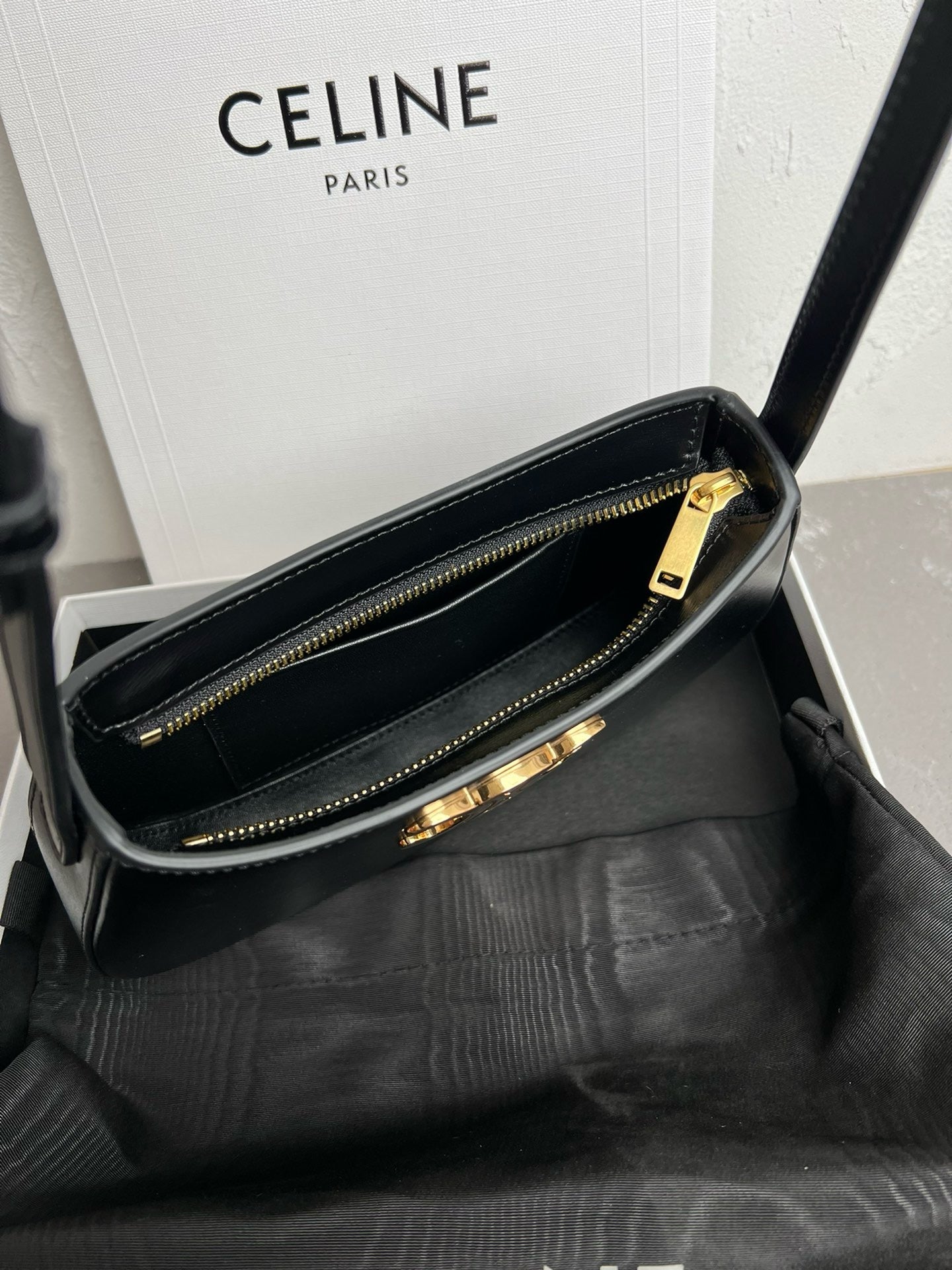 Celine Medium Tilly Bag In Shiny Calfskin Black High Grade