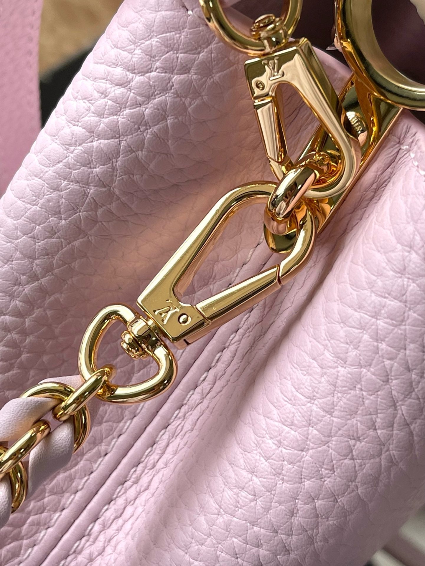 Louis Vuitton Capucines Mini Lilac High Grade