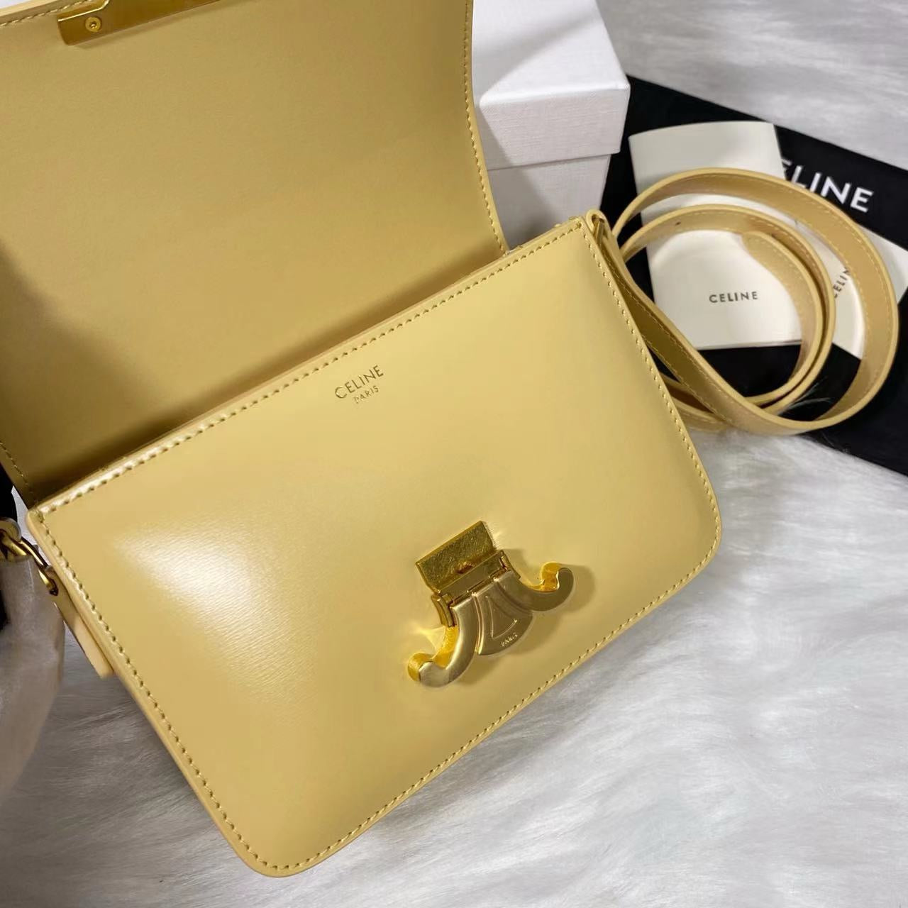 Celine Teen Triomphe Bag Shiny Calf Skin Yellow Mid-High Grade