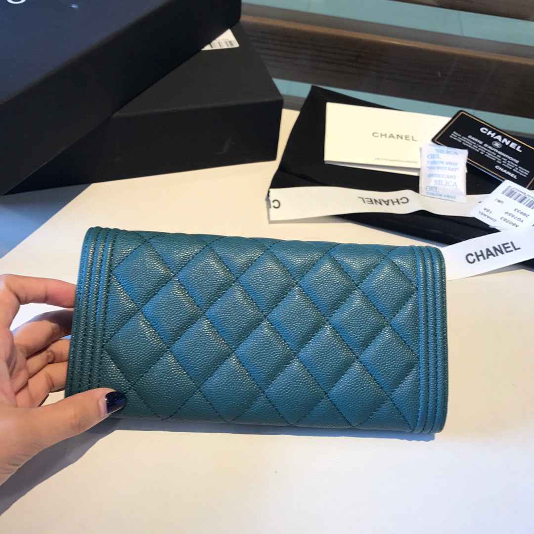 Chanel Bi-Fold Green Boy Wallet High Grade