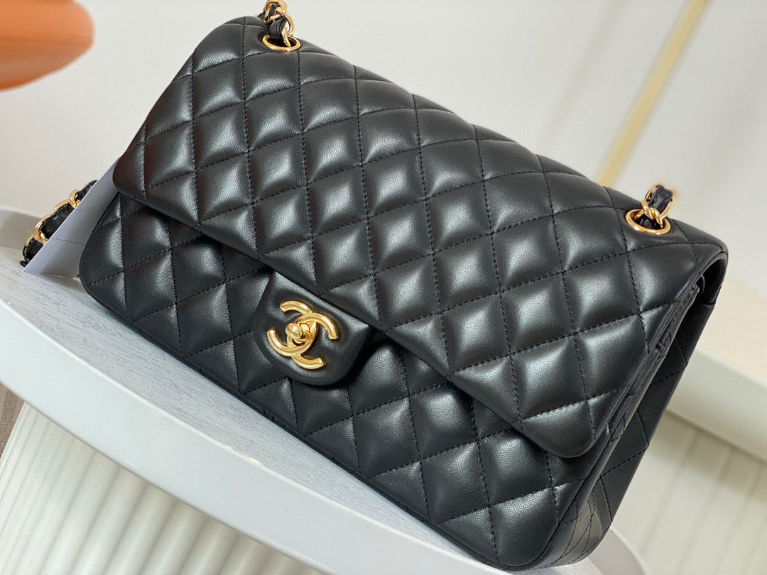 Chanel Classic Handbag Lamb Skin 28cm - High Grade