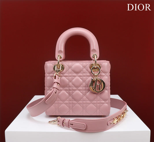 Lady Dior Small Lamb Skin Grade 4 - Pink