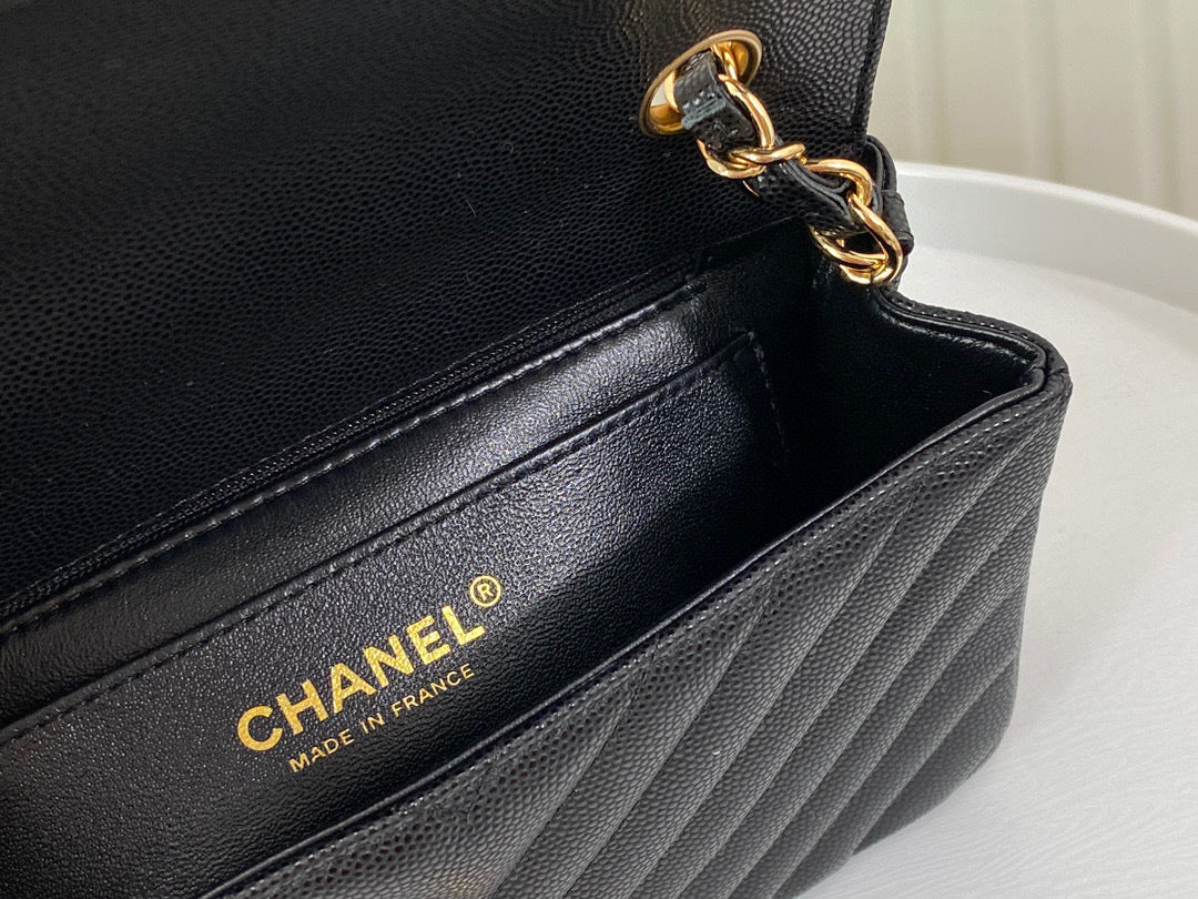 Chanel Chevron Classic Handbag Grained Calf Skin 20cm - High Grade