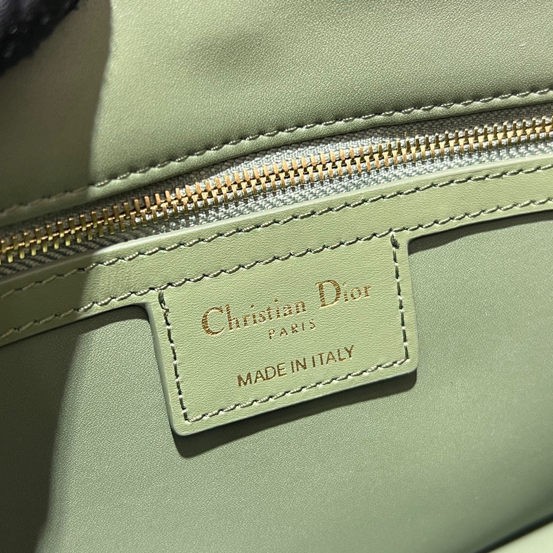 Dior Caro Bag Quilted Macrocannage Green High Grade