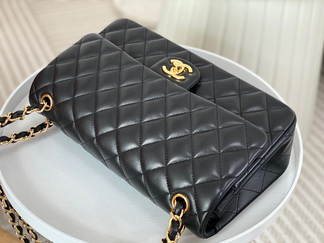 Chanel Classic Handbag Lamb Skin 28cm - High Grade