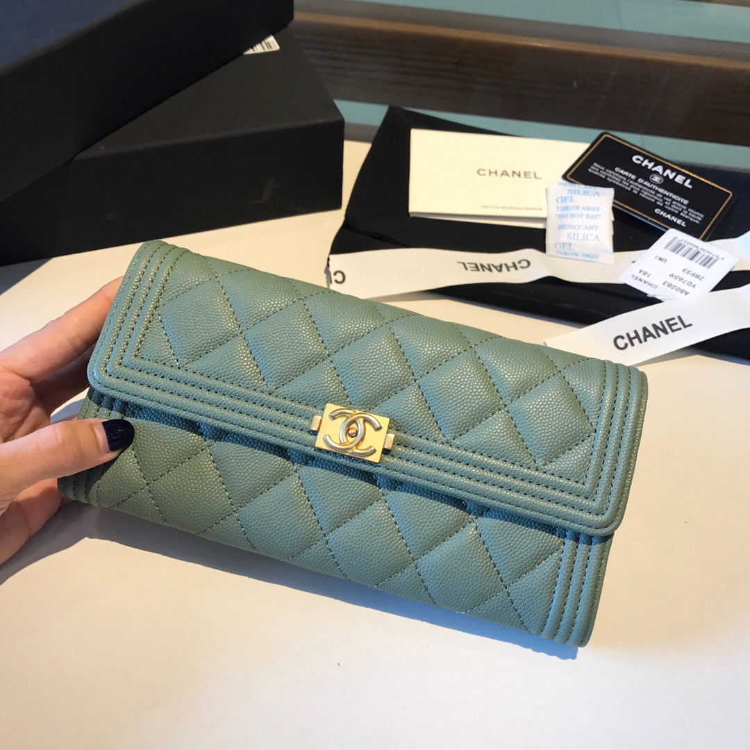 Chanel Bi-Fold Green Boy Wallet High Grade