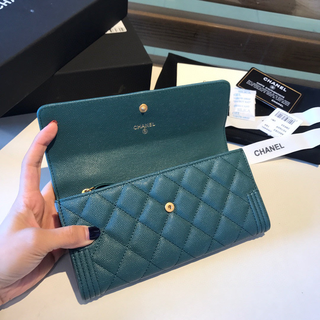 Chanel Bi-Fold Green Boy Wallet High Grade