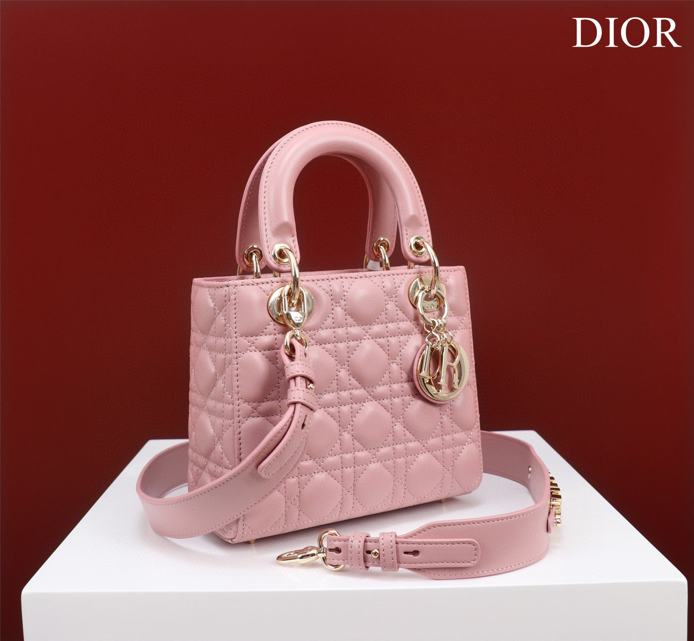 Lady Dior Small Lamb Skin Grade 4 - Pink