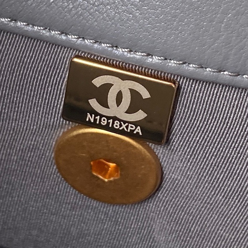 gold chanel logo inside 