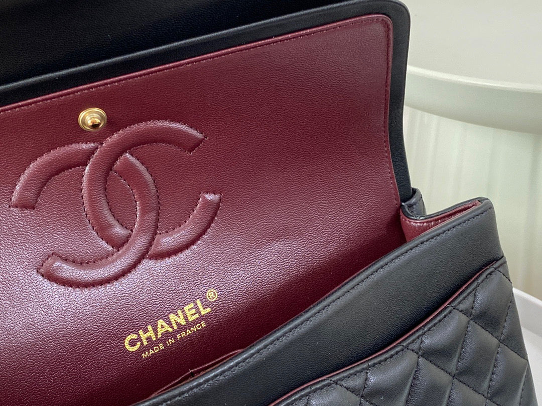 Chanel Classic Handbag Lamb Skin 25cm - High Grade