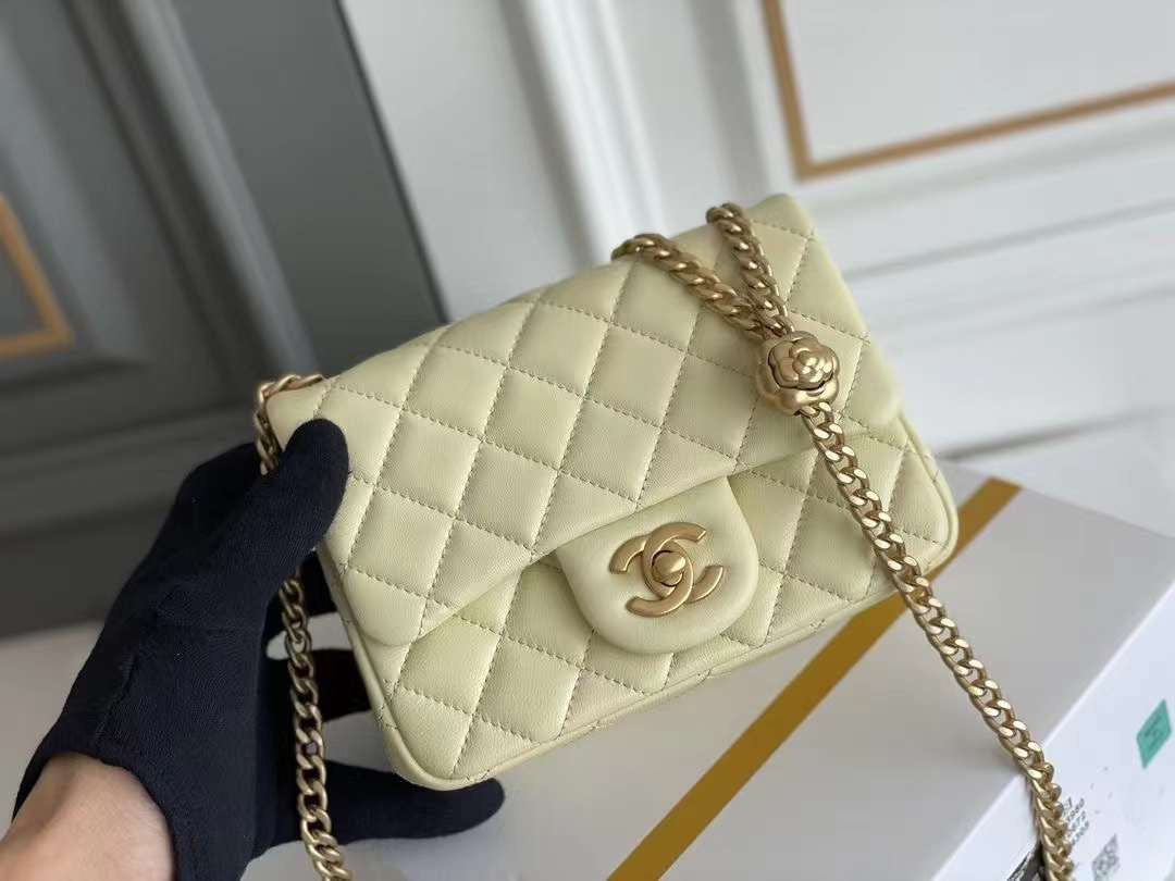 Chanel Lamb Skin Camellia Chain Crossbody Shoulder Bag Lemon High Grade