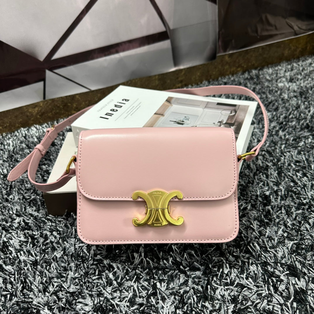 CLASSIQUE TRIOMPHE BAG Calf Skin Crossbody Pink Mid Grade