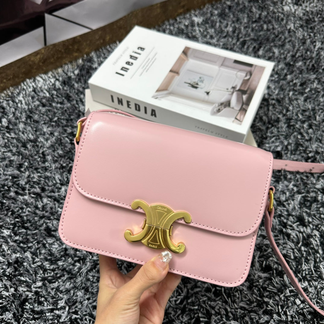 CLASSIQUE TRIOMPHE BAG Calf Skin Crossbody Pink Mid Grade