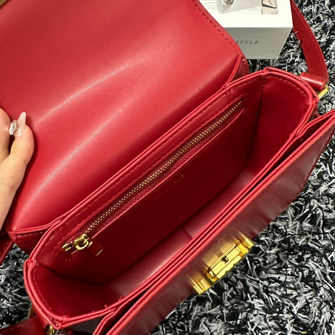 Celine Triomphe CLASSIQUE TRIOMPHE BAG Calf Skin Crossbody - Red Mid Grade