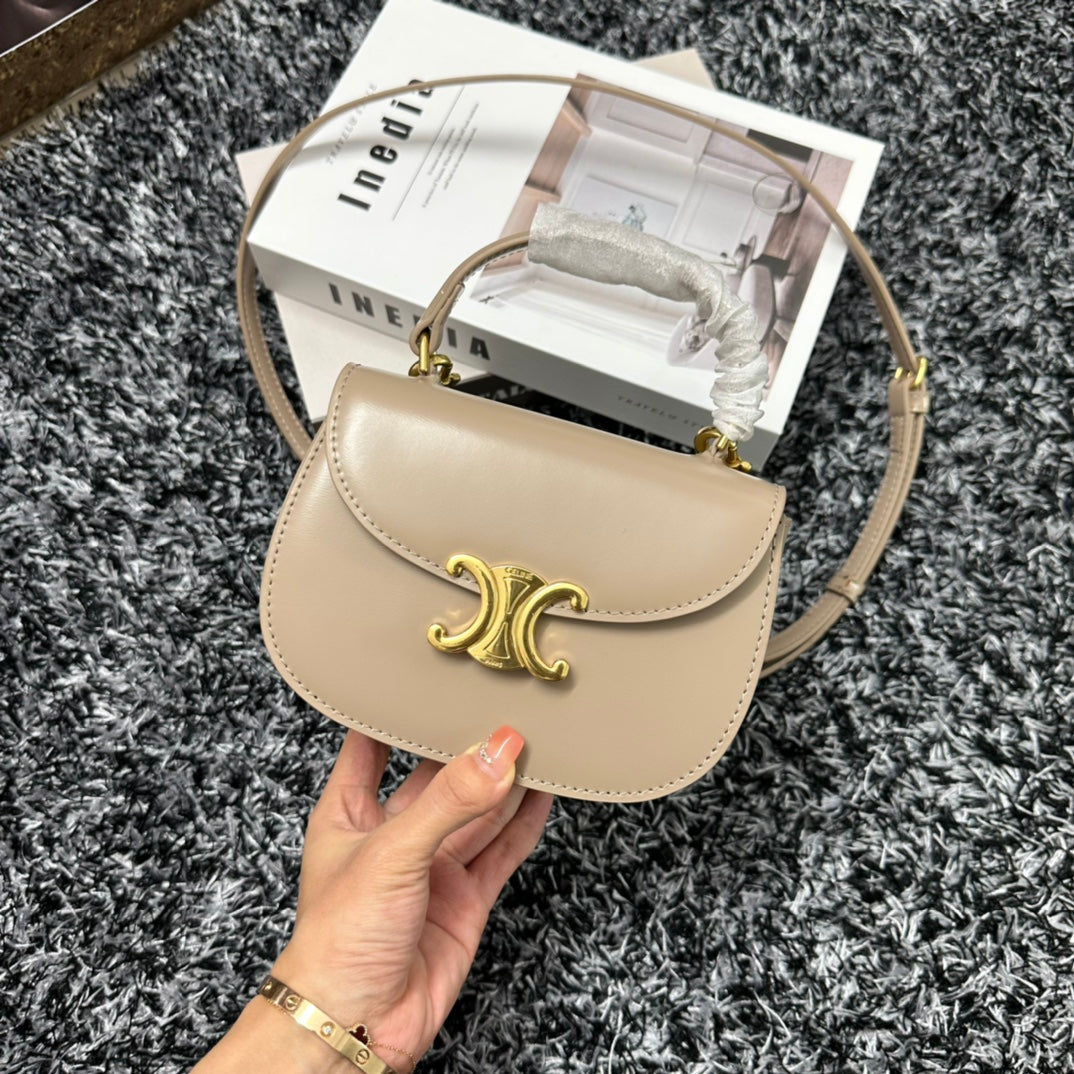 Celine MINI BESACE CLEA IN SHINY CALFSKIN Beige Mid Grade