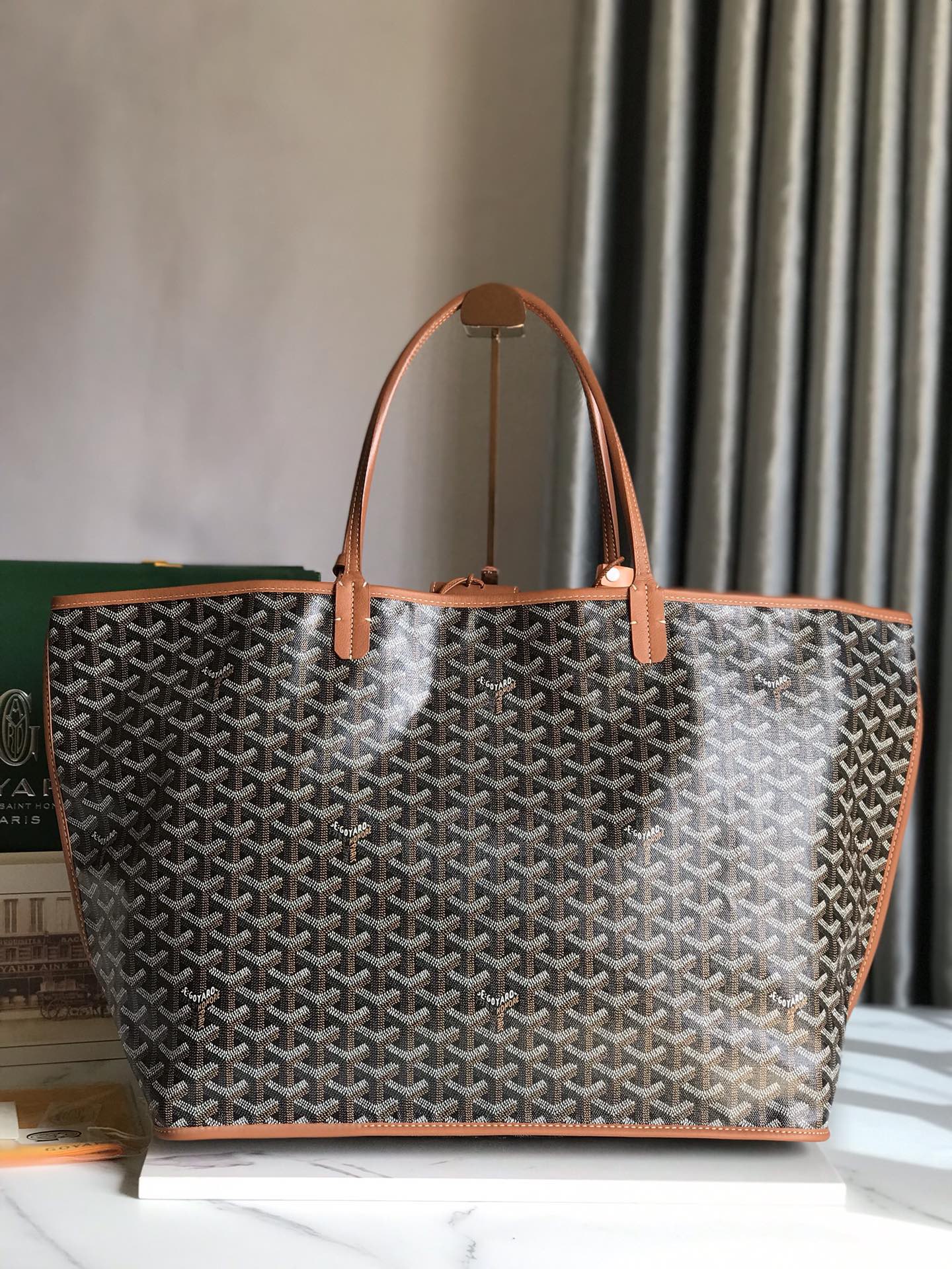 Goyard Anjou PM Reversible Bag Grade 3 - Black & Tan