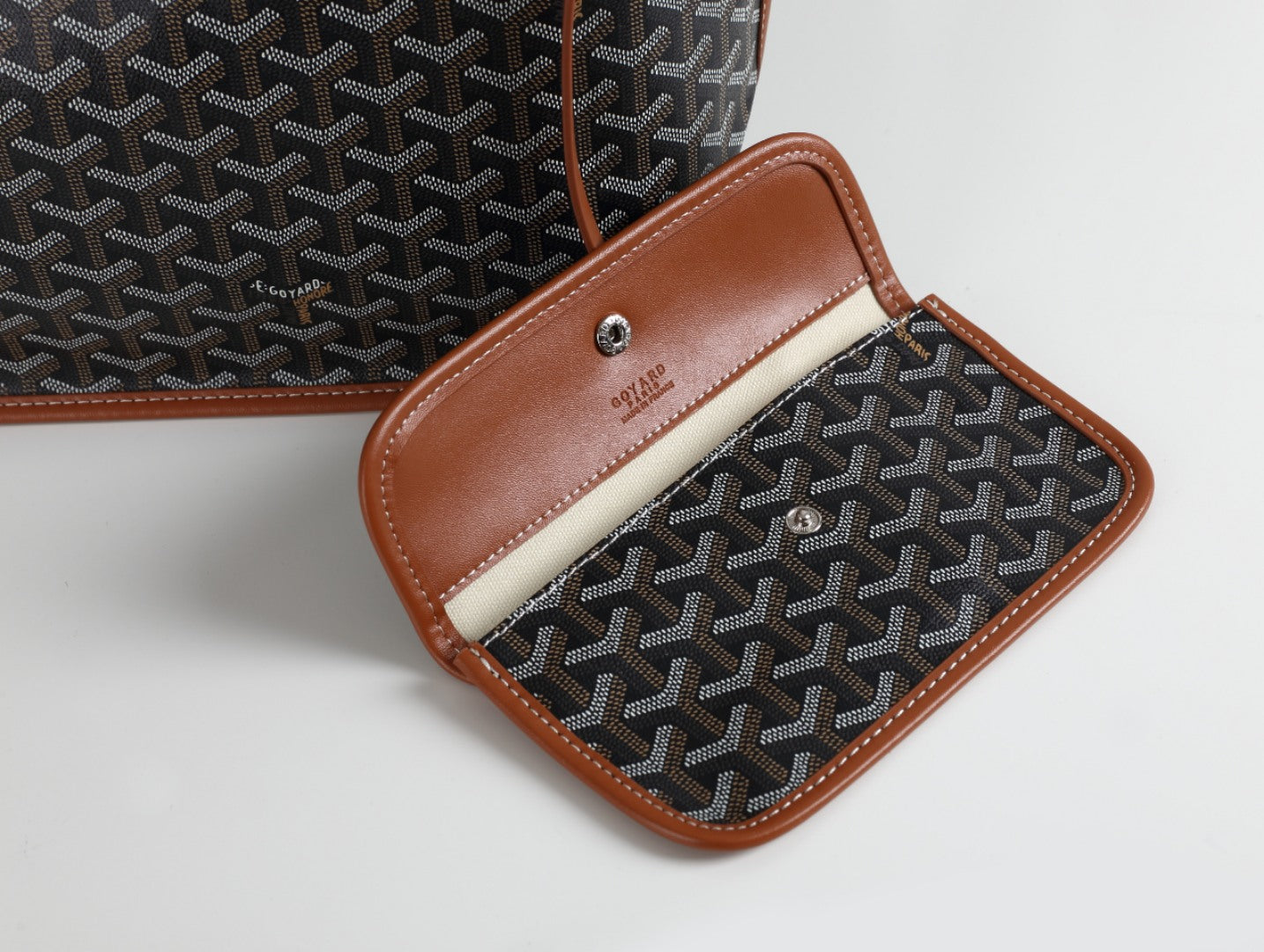 Goyard Anjou PM Reversible Bag Grade 1 - Black & Tan