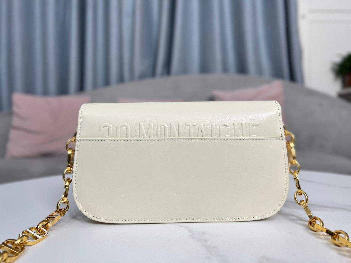 Dior 30 Montaigne Avenue Bag - White High Grade