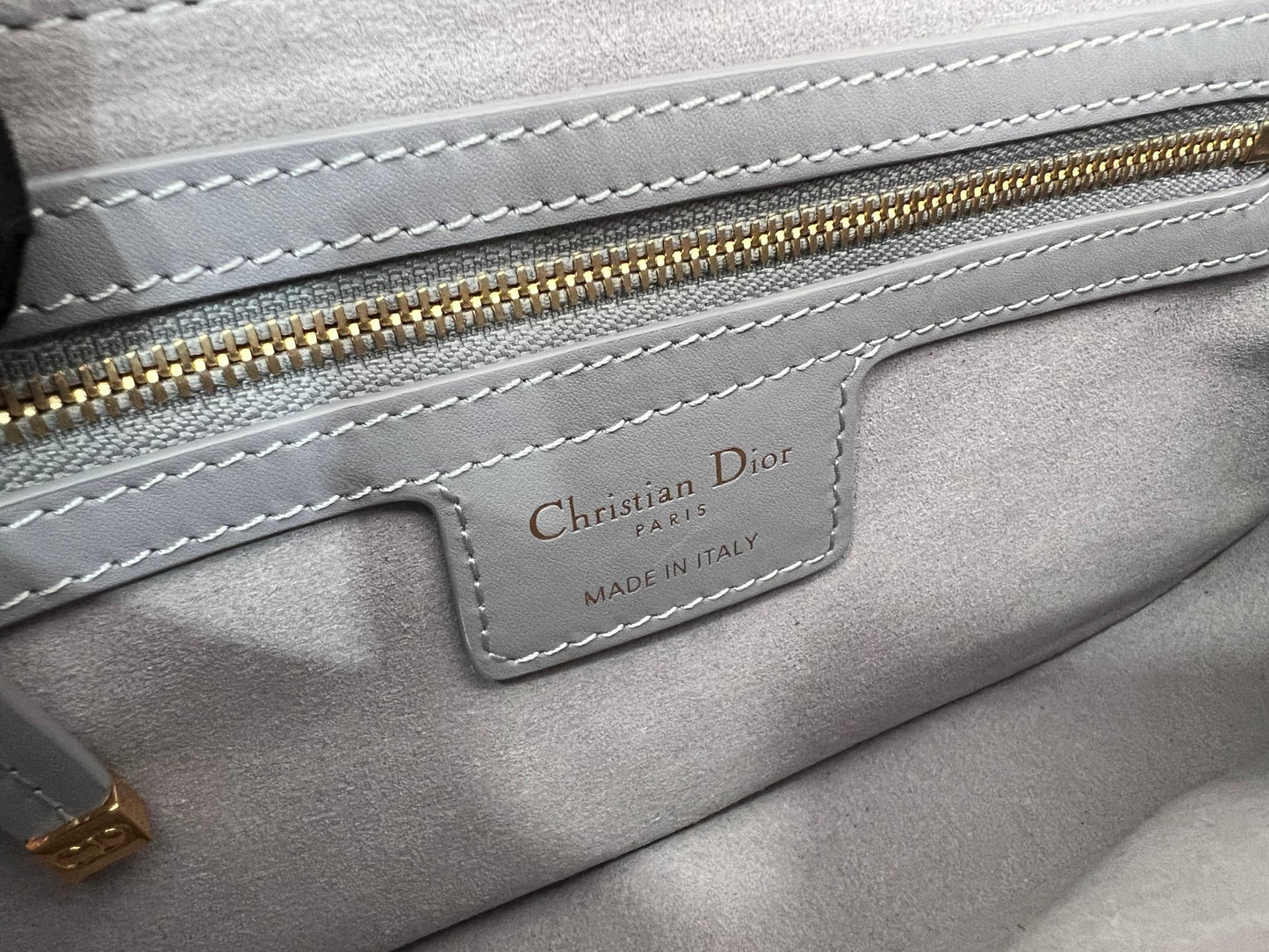 Dior 30 Montaigne Avenue Bag - Grey High Grade