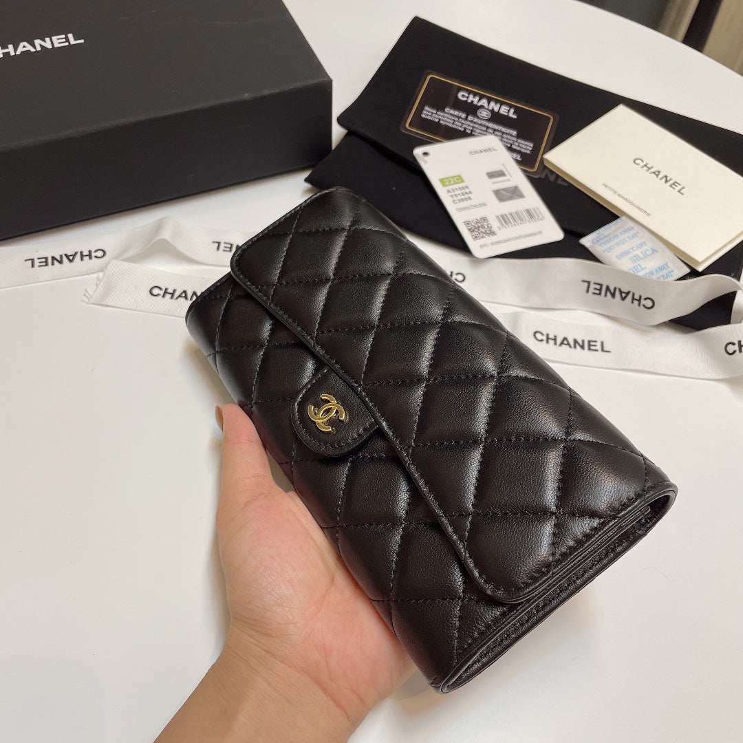 Chanel Bi-Fold Black Wallet Lamb Skin High Grade