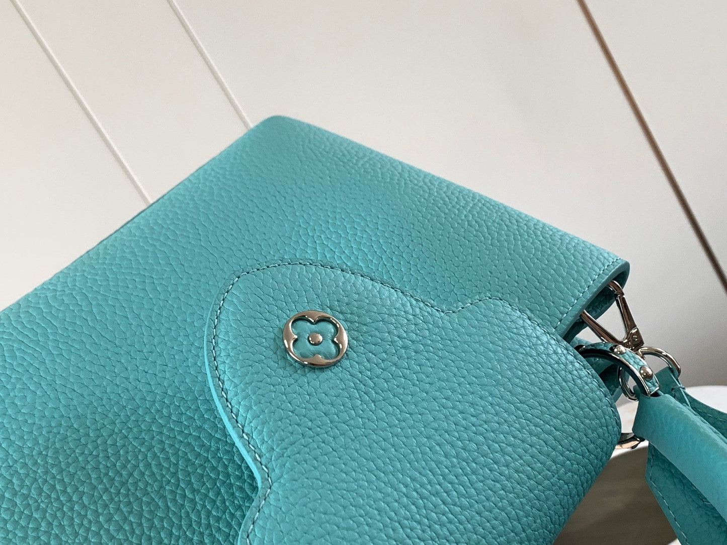 Louis Vuitton Capucines BB Baby Turquoise High Grade