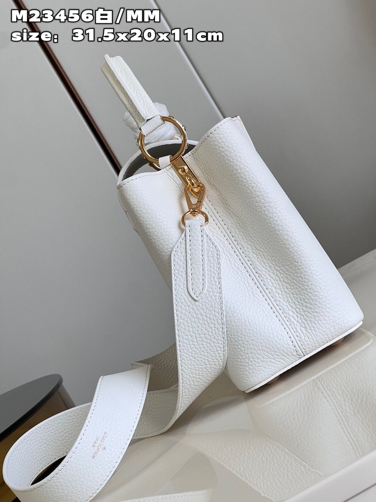 Louis Vuitton Capucines MM White High