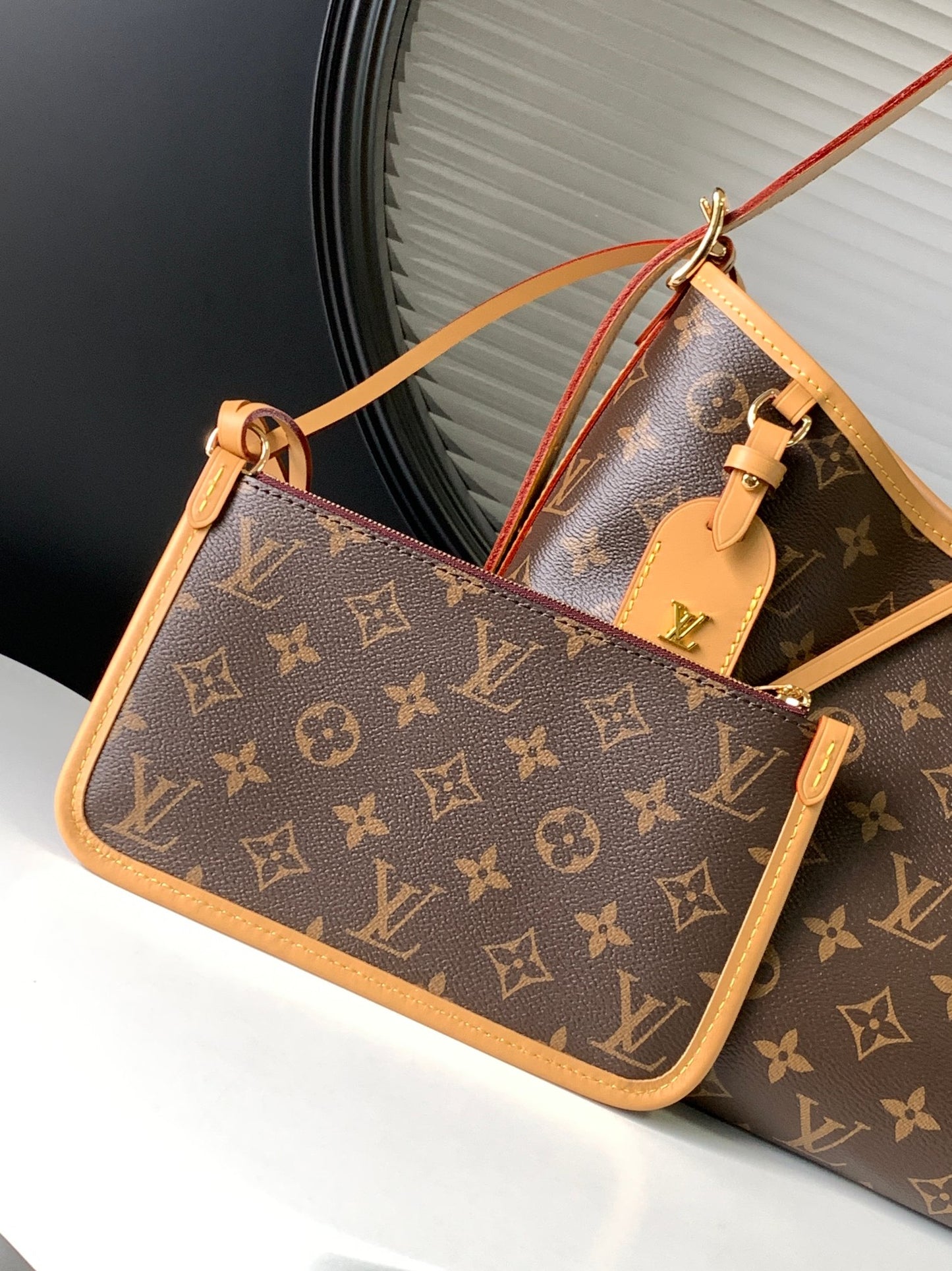 Louis Vuitton CarryAll PM High Grade