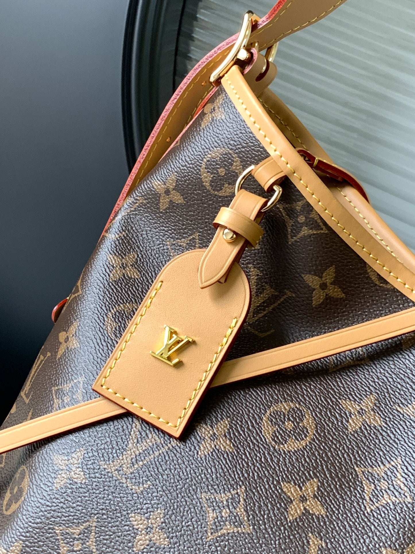 Louis Vuitton CarryAll PM High Grade